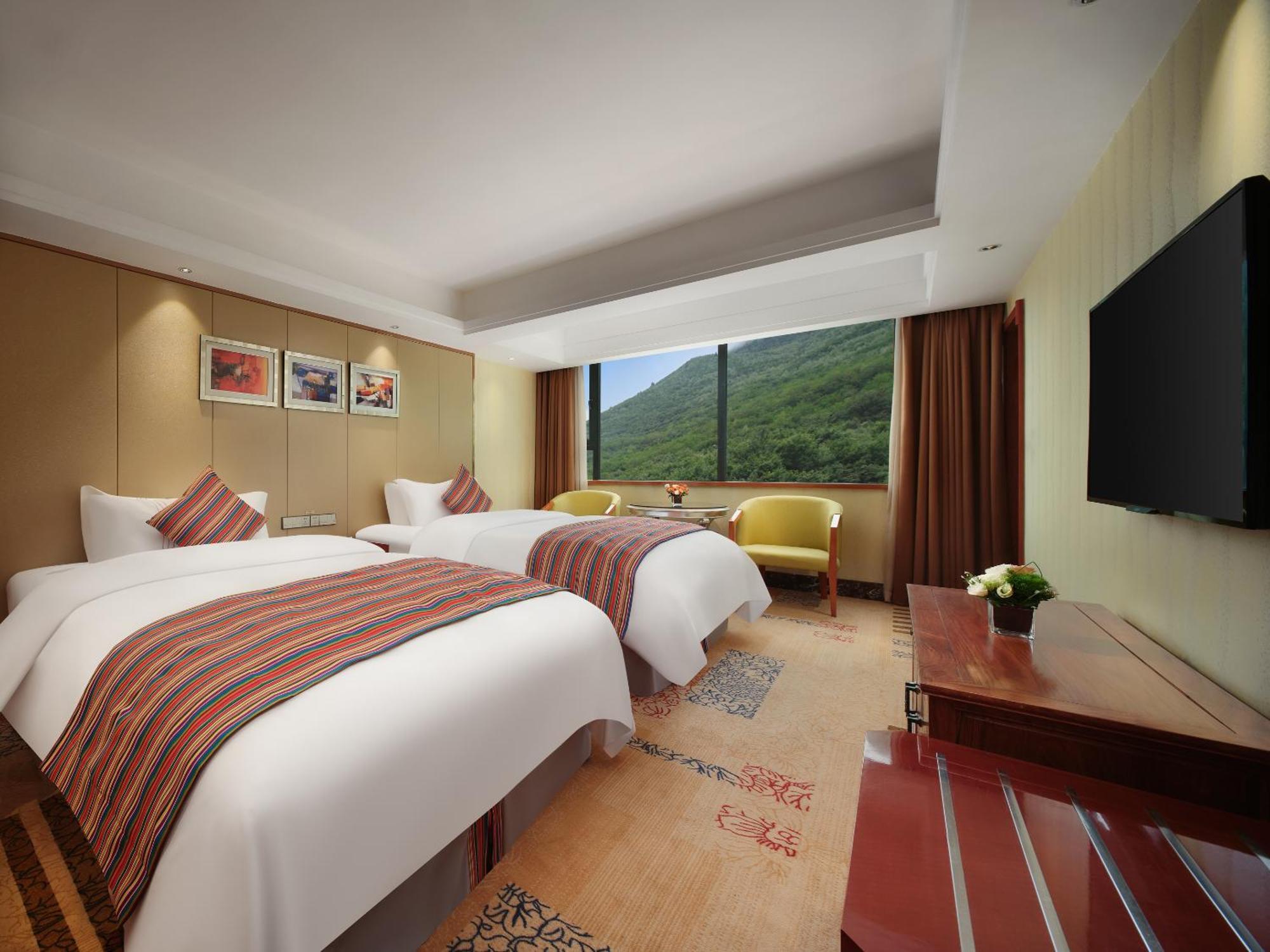 Howard Johnson Tian Yuan Valle del Jiuzhaigou Esterno foto